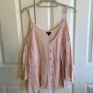 Torrid light pink top size 00
